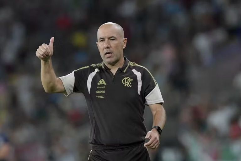 Leonardo Jardim define time titular do Flamengo para o duelo decisivo contra o Estudiantes pela Libertadores; veja a provável escalação