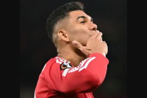 Manchester United Garante Vitória Crucial Contra o Brentford e Se Aproxima da Champions League: Casemiro e Gol Decisivo!