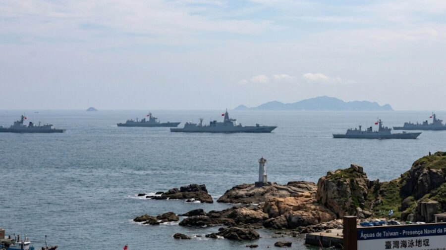 Navios de Guerra Chineses em Águas Próximas a Taiwan Levam o Exército a Entrar em Alerta Máximo