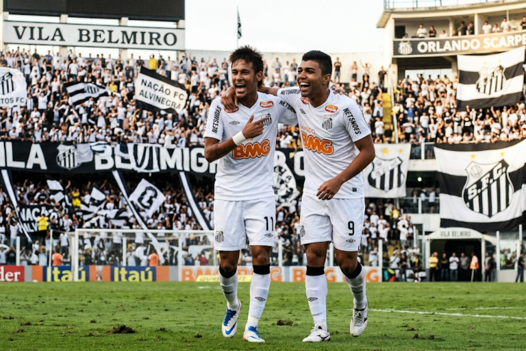 Neymar e Gabigol podem desfalcar o Santos contra o Palmeiras por causa do gramado sintético do Allianz Parque, Cuca admite incerteza