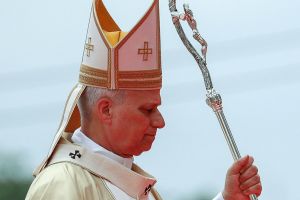 Papa Leão XIV choca o mundo: “Imigrantes são tratados pior que animais”, critica políticas de Trump e pede ação de países ricos