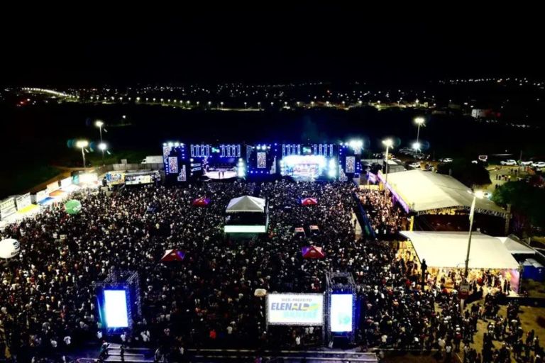 Carnaforró 2026: Multidão Celebra o Segundo Dia em Nossa Senhora da Glória com Shows Inesquecíveis