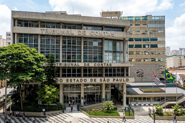 R$ 52 Milhões em Emendas Pix: TCE-SP Revela Graves Irregularidades e Nepotismo em Municípios Paulistas