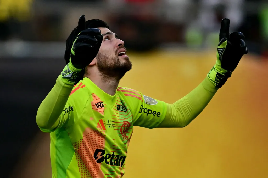 Flamengo aposta em Rossi e quarteto ofensivo para decisão contra Estudiantes na Libertadores