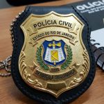 Polícia Civil Desarticula Rede de Cobre Ligada ao Comando Vermelho no Rio: Paulinho do Fogueteiro é Alvo Principal