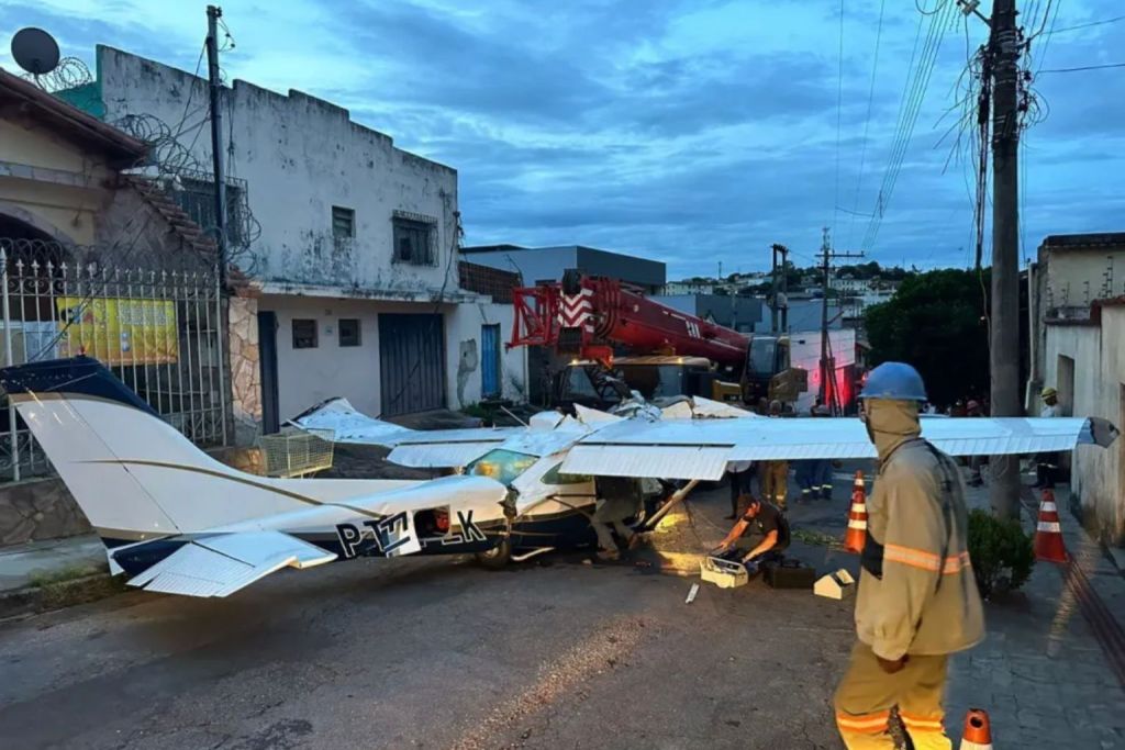 Avião em Prédio de BH: Quem Paga a Conta dos Danos e Reparações Após Tragédia Aérea?
