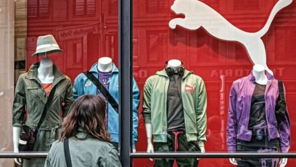 Gigante Chinesa de Roupa Esportiva Ameaça Nike e Adidas com Inovação e Preços Agressivos