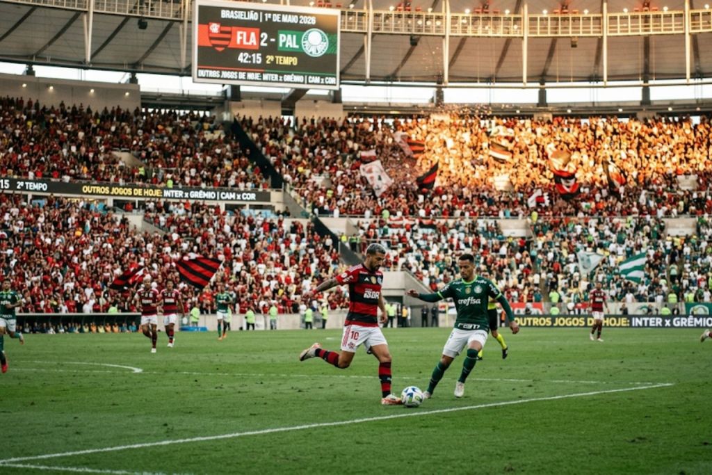 Guia do Futebol: Onde assistir e horários dos jogos de hoje 1º de maio