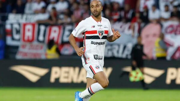 Lucas Moura em Alerta: Rompimento do Tendão de Aquiles pode tirá-lo dos gramados até 2027, veja o impacto no São Paulo