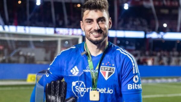 Rafael falha grotescamente e entrega gol de empate ao Bahia no último lance contra o São Paulo; veja o lance que chocou torcedores