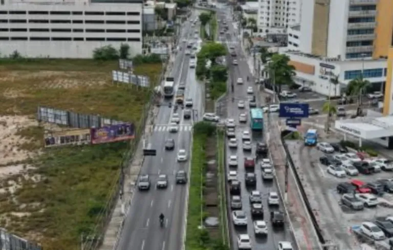 Trânsito em Jardins, Aracaju: Obras Começam Segunda Com Bloqueio Parcial de Faixas e Mudanças na Via