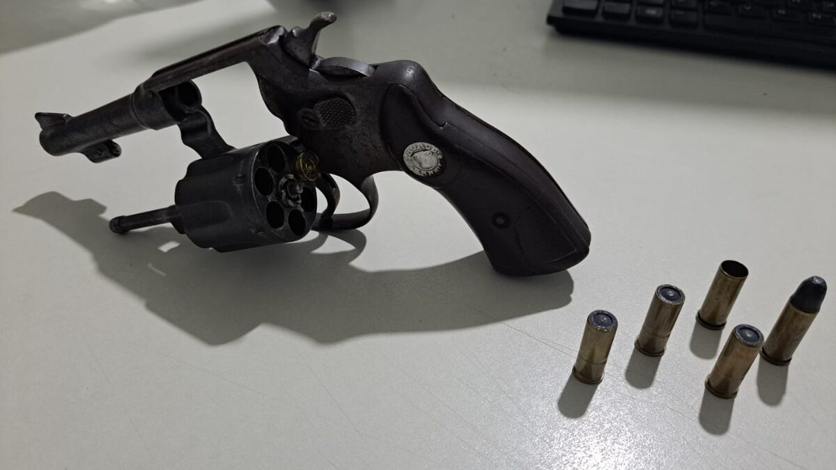 Homem Armado Ameaça Ex-companheira na Frente da Filha Bebê e É Preso em Flagrante em Tobias Barreto
