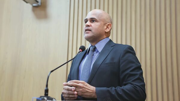 Alex Melo elogia reforço da frota e destaca compromisso da gestão com a modernização do transporte público