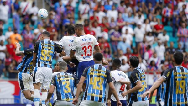 Que horas começa Bahia x Corinthians?