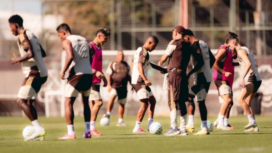 Que horas começa Chapecoense x Flamengo?