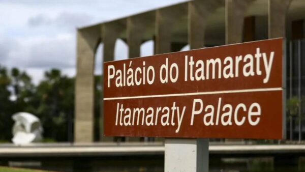 Brasil nega visto a funcionários dos EUA que iriam discutir urnas eletrônicas