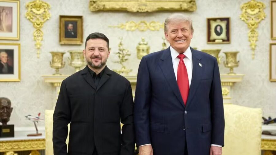 Zelensky e Trump discutem retomada de negociações de paz na Ucrânia