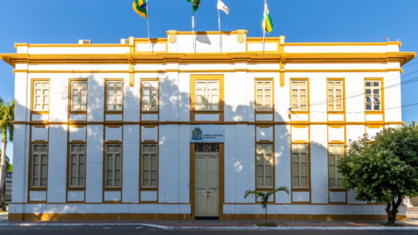CPI das Concessões aprova 7 requerimentos e dá 15 dias para Emsurb enviar informações em Aracaju