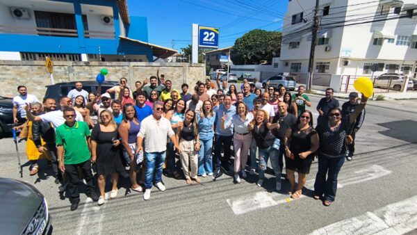 Cecília Marques fortalece pré-candidatura em encontro com lideranças e apoiadores