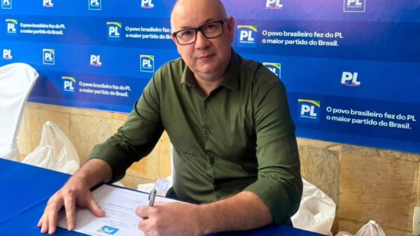 PL oficializa candidatura do delegado Augusto César à Câmara Federal durante convenção em Aracaju