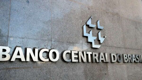 Copom reduz Selic para 14% ao ano, quarto corte seguido
