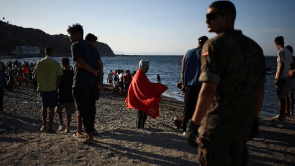 Crise migratória em Ceuta: entenda a chegada de 60 mil pessoas e a resposta da Espanha