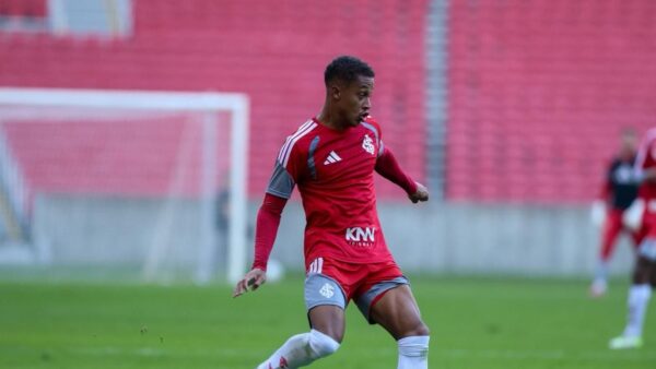 Como chega o Internacional para enfrentar o Atlético-MG
