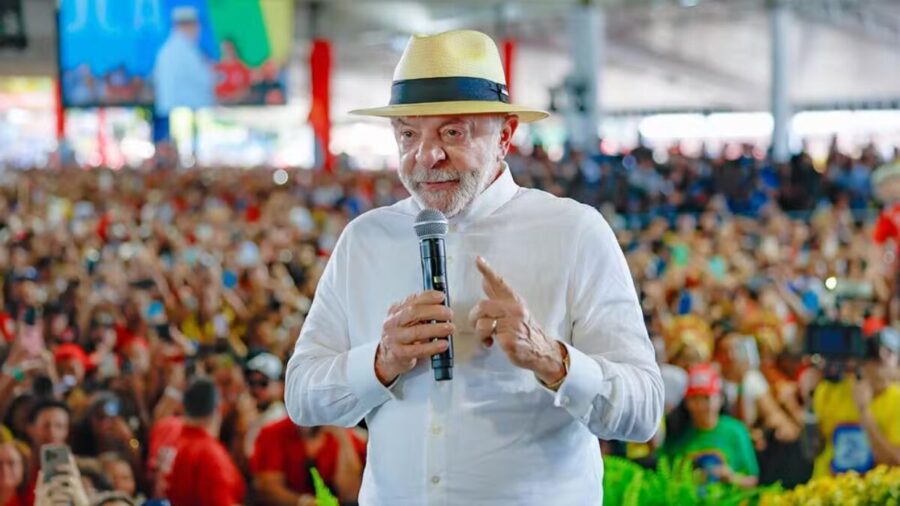 Candidatura de Lula à reeleição gera pressão internacional às vésperas de outubro
