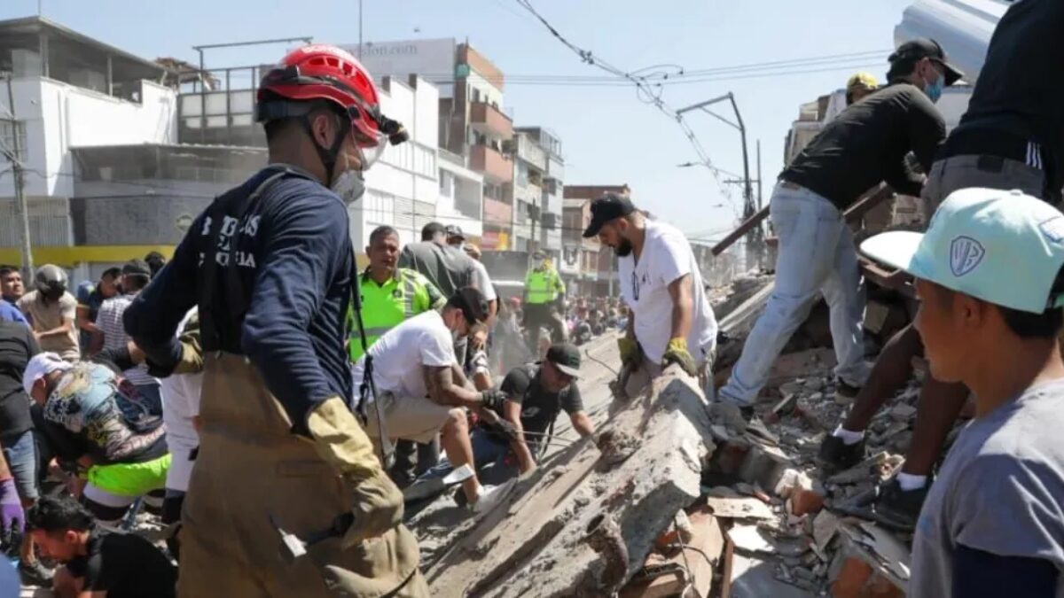 Terremoto de magnitude 7,4 deixa 181 mortos na Colômbia