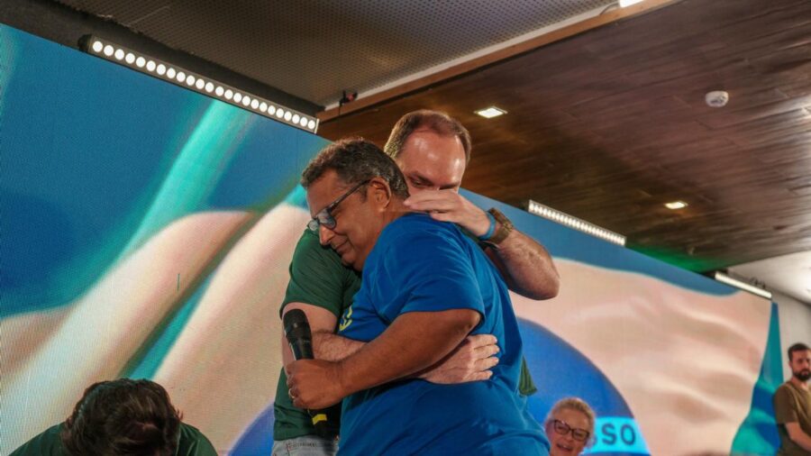 Carlos Bolsonaro confirma Coronel Rocha como nome ligado a Flávio Bolsonaro ao Senado em Sergipe
