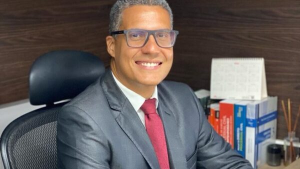 Professor da Fanese lança livro de Processo Civil no Museu da Gente Sergipana nesta quinta