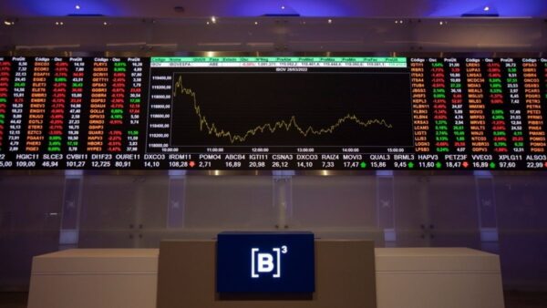 Mercado Opera com Cautela diante de Empate entre Flávio Bolsonaro e Lula