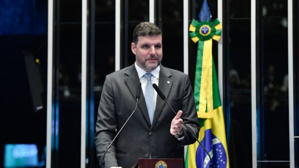 Flávio diz que bancada do agro poderá indicar ministro em eventual governo