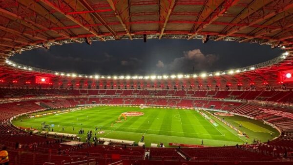 Internacional x Corinthians: onde assistir ao vivo, horário e local do jogo