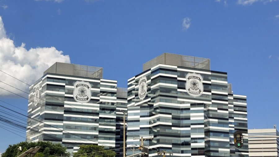 PF investiga suspeita de fraude de R$ 650 mil em benefícios do INSS em Aracaju