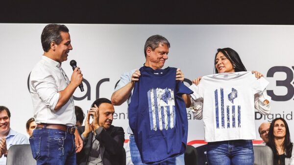 Flávio e Tarcísio preparam atos em São Paulo para o 2º turno